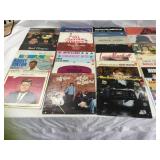 25 records Various artist and music