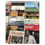 25 records Various artist and music