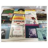 25 records Various artist and music