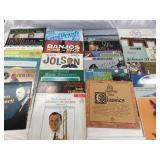 25 records Various artist and music