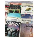 25 records Various artist and music