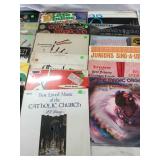 25 records Various artist and music