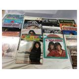 25 records Various artist and music