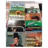 25 records Various artist and music