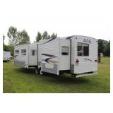 2004 Keystone Sprinter Travel Trailer