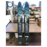 Pinnacle Water Skies