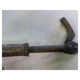 Antique Nail Puller