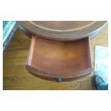 26x26 Round Claw Foot Table With Drawer