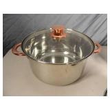 New 8 Piece Rose Gold Stainless Elle Decor Pot and Pan Set