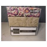 New Queen 6 Piece Sheet Set New Queen 6 Piece Sheet Set