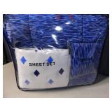 New Aeropostale Queen 7 Piece Bed in A Bag New Aeropostale Queen 7 Piece Bed in A Bag