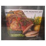 New 3 Piece Roaster Pan Set