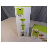 2 New Elle Gourmet Kitchen Items