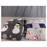 2 New Super Soft Throws 2 New Super Soft Throws