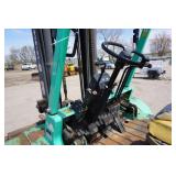 Mitsubishi Model FG40 Fork Lift Mitsubishi Model FG40 Fork Lift