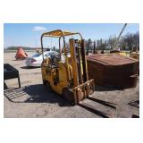 Tow Master Model 422SG2524 Propane Powered Fork Lift