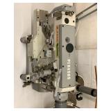 Pegasus "W600" Industrial Sewing Machine Set Pegasus "W600" Industrial Sewing Machine Set