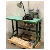 Singer "246-4" Industrial Sewing Machine Set Singer "246-4" Industrial Sewing Machine Set
