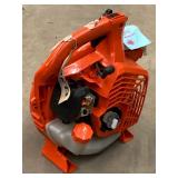 (4) Handheld Blowers & (1) Backpack Blower---For Parts (4) Handheld Blowers & (1) Backpack Blower---For Parts