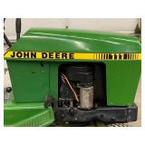 John Deere 111 Lawn Tractor