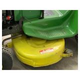 John Deere 111 Lawn Tractor