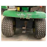 John Deere 111 Lawn Tractor John Deere 111 Lawn Tractor