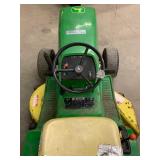 John Deere 111 Lawn Tractor