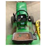 John Deere 111 Lawn Tractor