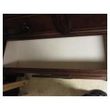 DRESSER WITH MIRROR DRESSER WITH MIRROR
