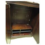 WOOD ENTERTAINMENT CENTER WOOD ENTERTAINMENT CENTER