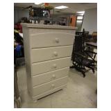 FURNITURE AND DISHWARE ASSORTMENT FURNITURE AND DISHWARE ASSORTMENT