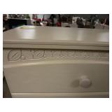 FURNITURE AND DISHWARE ASSORTMENT FURNITURE AND DISHWARE ASSORTMENT