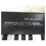 M-AUDIO KEYBOARD