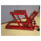 TORIN 1500 LBS FLOOR JACK TORIN 1500 LBS FLOOR JACK