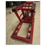 TORIN 1500 LBS FLOOR JACK TORIN 1500 LBS FLOOR JACK