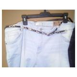 Ladies jeans - 2. Size 33 - 35.