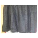 Girls tops slash skirt - 5. Size XL.