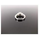 .925 Sterling Silver 3 Crystal Ring Size 5.5