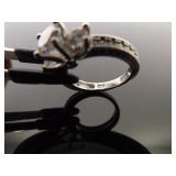 .925 Sterling Silver 3 Crystal Ring Size 5.5