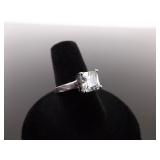 .925 Sterling Silver Crystal Solitaire Ring Size 7