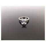 .925 Sterling Silver Crystal Solitaire Ring Size 7