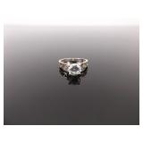 .925 Sterling Silver Crystal Solitaire Ring Size 6