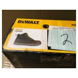 DEWALT Helix Men