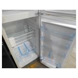 Avanti 7.4 cu. ft. Apartment Size Top Freezer Refrigerator in White