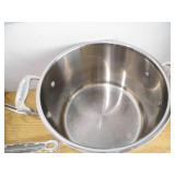 11 Piece Cookware