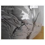 Store  Return - VCNY Comforter Set