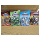 Lot of 12 Skylander AictioN Figures