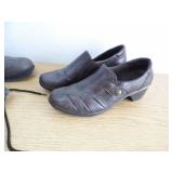 Lot of 2 Pair Ladies Shoes