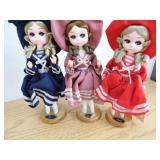 Lot of 2 Historical Prints - 3 Dolls