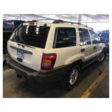 2004 Jeep Grand Cherokee Laredo 4x4 V8